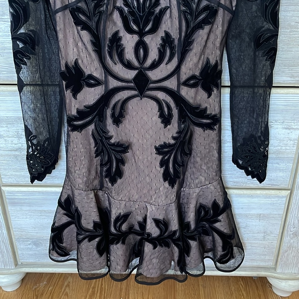 KAREN MILLEN DRESS - Picture 3 of 4